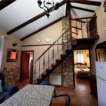 Casas Rurales Carrizosa Наваконсехо Екстериор снимка