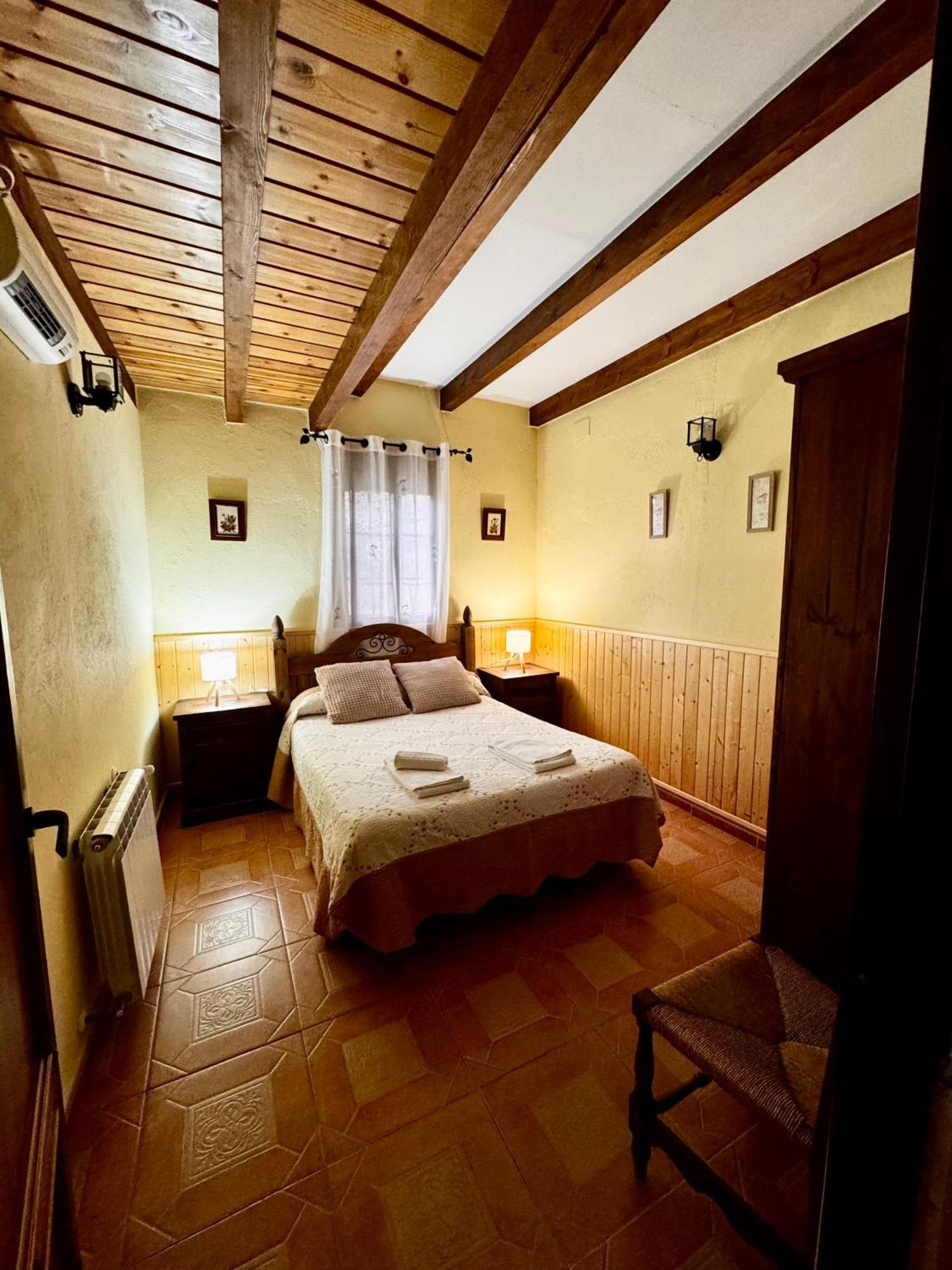 Casas Rurales Carrizosa Наваконсехо Екстериор снимка